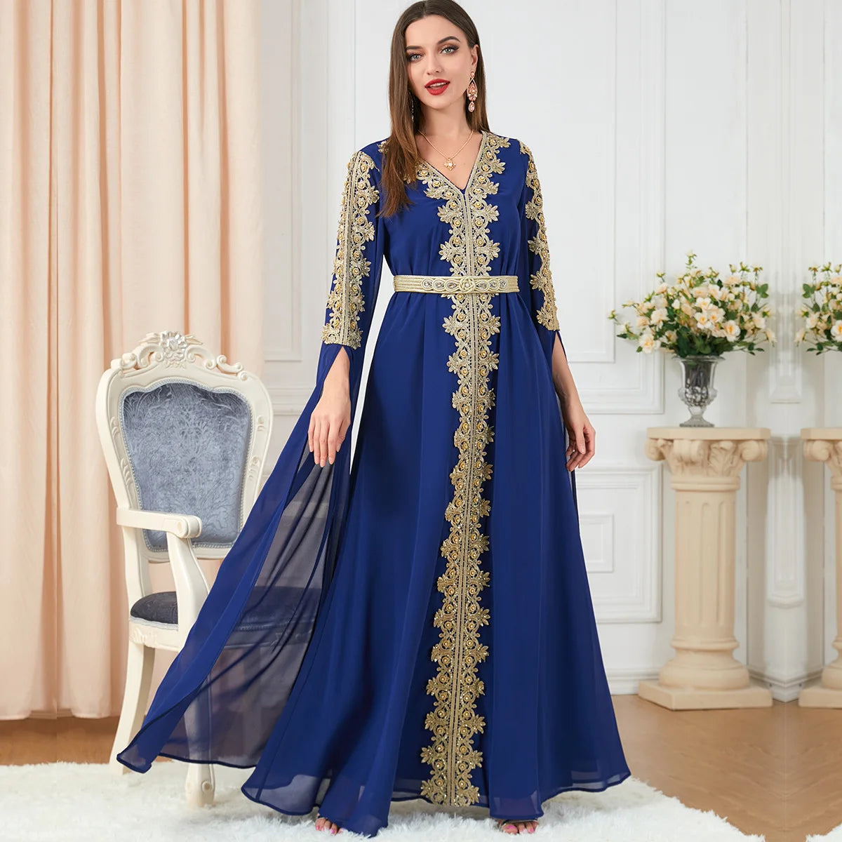 Caftan Bleu Roi Brodé Elégance